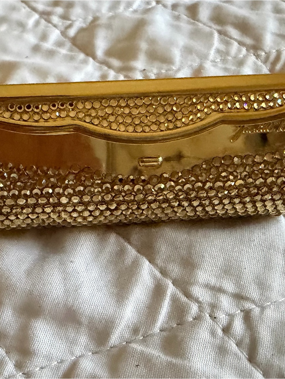 Judith Leiber Crystal Lipstick Case Gold Tone – Excellent Condition